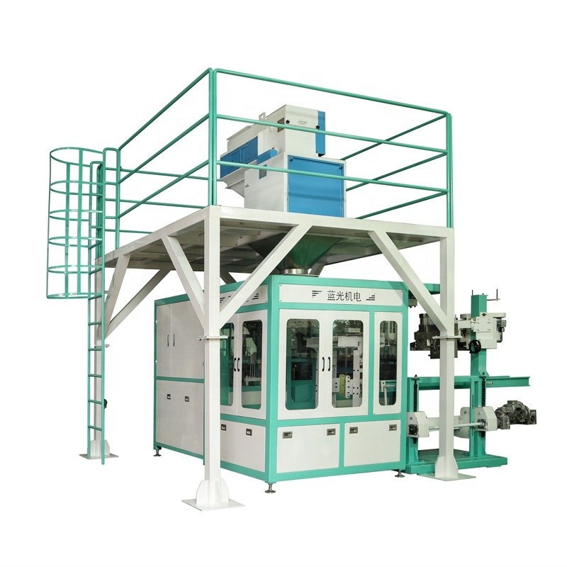 Full automatic  high precision 20-50kg green beans corn grain packaging machine with 500-600 bag per hour